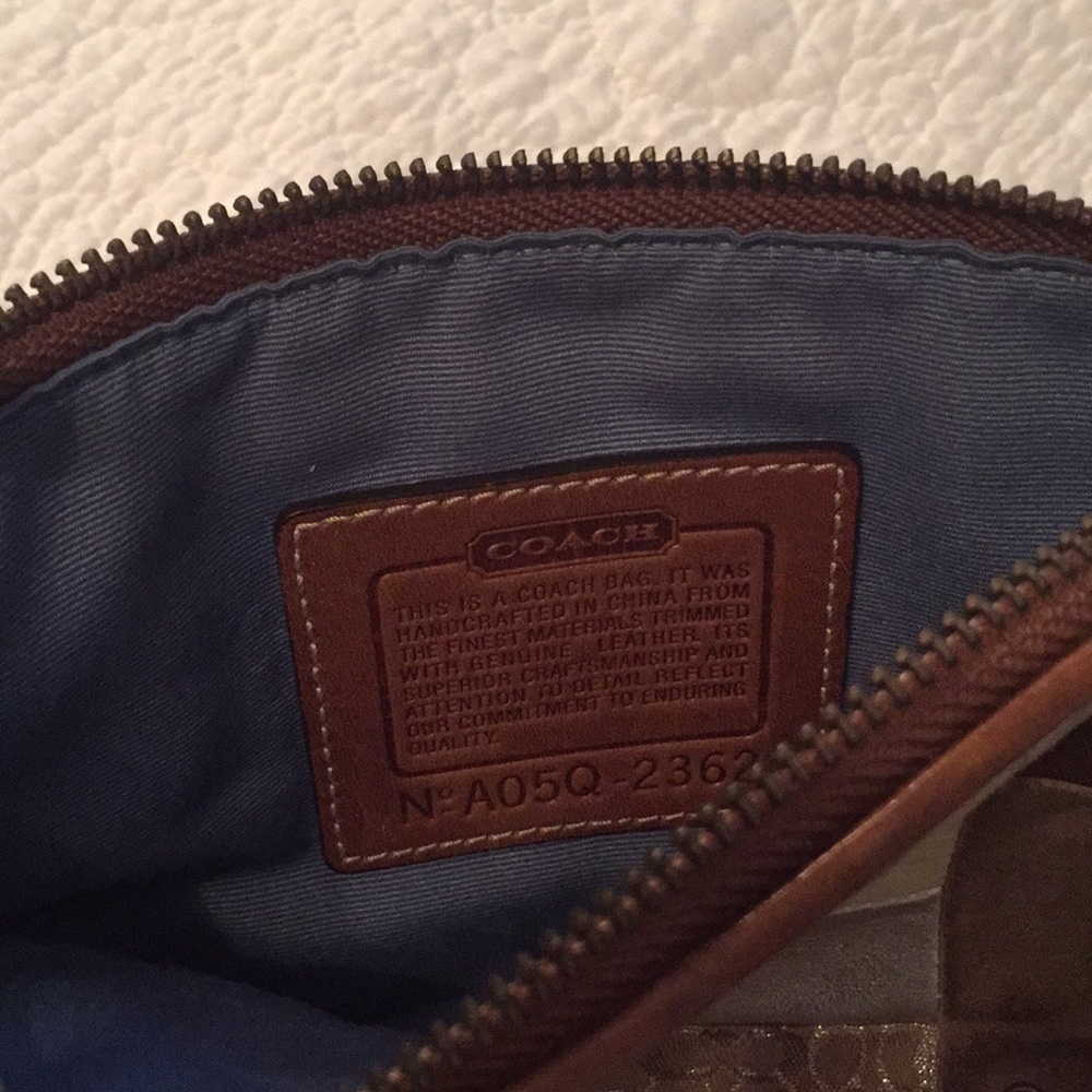 Coach Bag - Picture 3 of 5